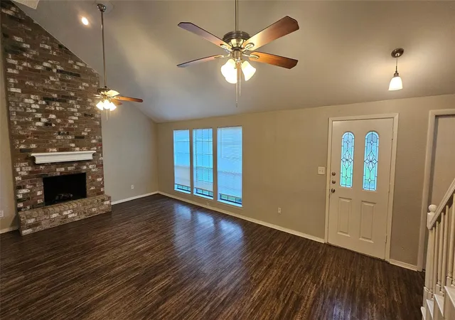 Photo 3 of Single family home for sale at 6627 Fallengate Dr, Spring, TX 77373 | MLS# 24107148 | Listing updated on 2026-09-28
