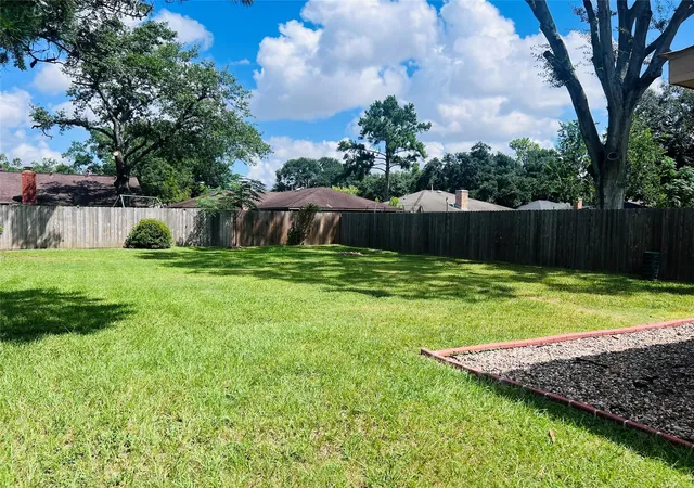 20th image of 902 Hidden Canyon Rd, Katy, TX 77450 | MLS# 26089579
