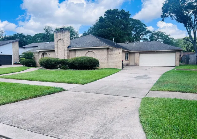2nd image of 902 Hidden Canyon Rd, Katy, TX 77450 | MLS# 26089579