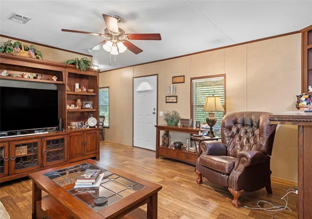 Homes for sale in Huntsville, TX | 375 Chestnut Bnd, Huntsville, TX 77320 | MLS# 45229533