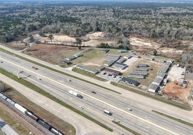 3rd image of 1339 Acres Hwy 59 N, Splendora, TX 77372 | MLS# 40452885