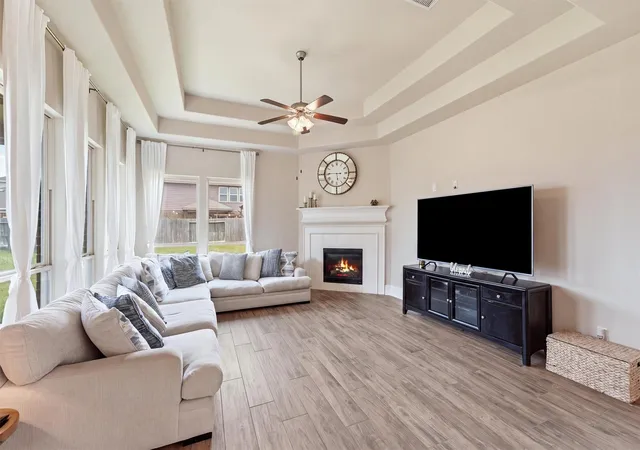 4th image of 32710 Turning Springs Dr, Brookshire, TX 77423 | MLS# 77358349