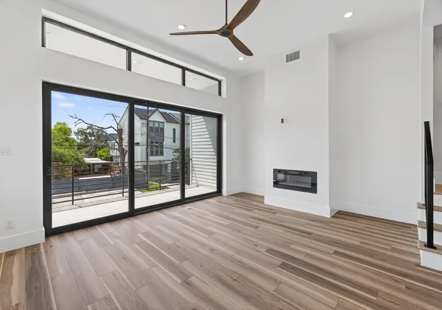 3rd image of 6822 Sidney St #A, Houston, TX 77021 | MLS# 17939687