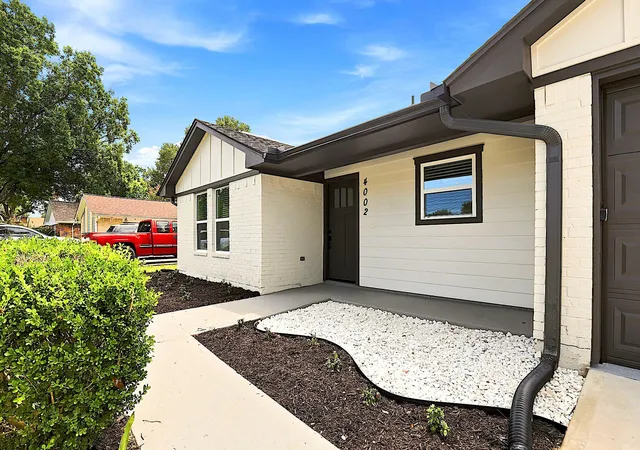 Photo 3 of Single family home for sale at 4002 Montego Dr, Baytown, TX 77521 | MLS# 57560600 | Listing updated on 2026-09-16
