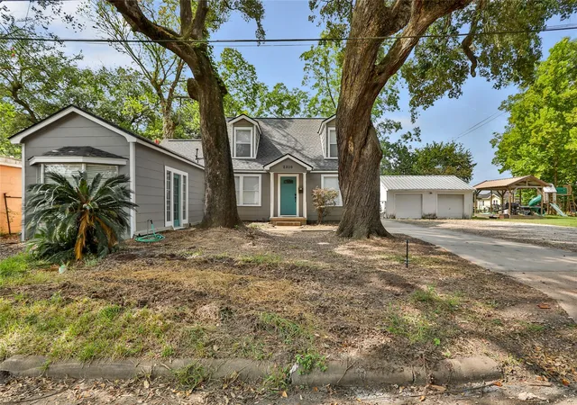 2nd image of 2310 Centennial St, Liberty, TX 77575 | MLS# 26178248