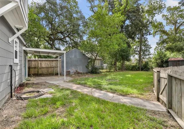 4th image of 2310 Centennial St, Liberty, TX 77575 | MLS# 26178248