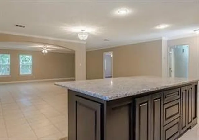Photo 3 of Single family home for sale at 6514 Reamer St, Houston, TX 77074 | MLS# 55330853 | Listing updated on 2026-08-19