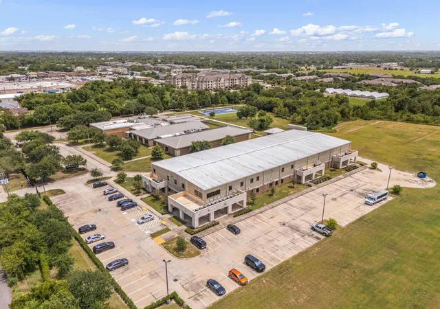 26th image of 4651 Mallow St #A/B, Houston, TX 77051 | MLS# 54887340