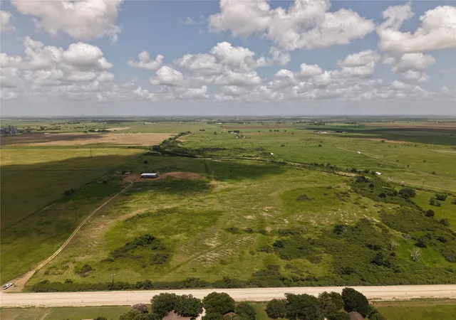 5th image of 775 S Fm 441 Rd, Louise, TX 77455 | MLS# 44728340