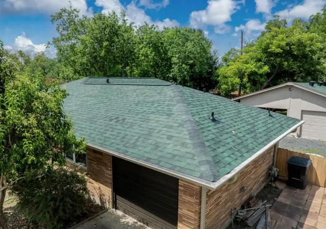 Photo 3 of Sale Pending at 10406 Woodwind Dr, Houston, TX 77025 | MLS# 82573454 | Listing updated on 2026-08-21