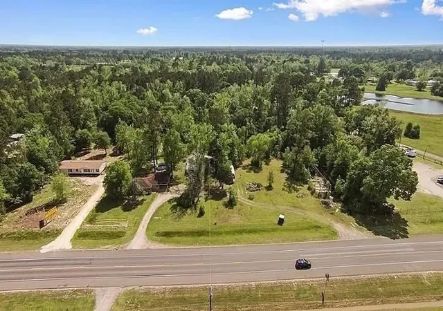 5th image of 16211 Hwy 105, Cleveland, TX 77327 | MLS# 8073015
