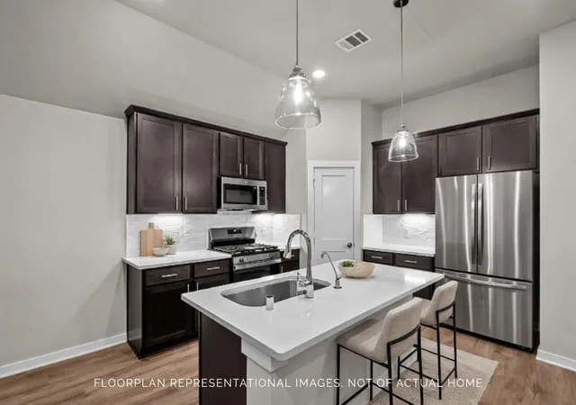 Homes for sale in La Marque, TX | 1094 Garnet Star Dr, La Marque, TX 77568 | MLS# 48958659