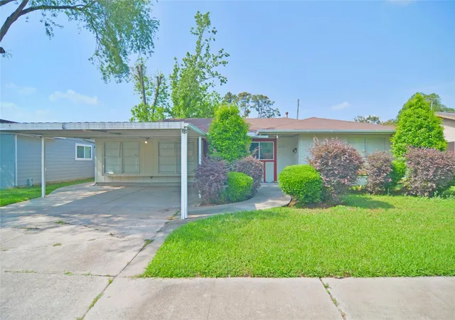 Homes for sale in Pasadena, TX | 2719 Sweetgum St, Pasadena, TX 77502 | MLS# 30975888