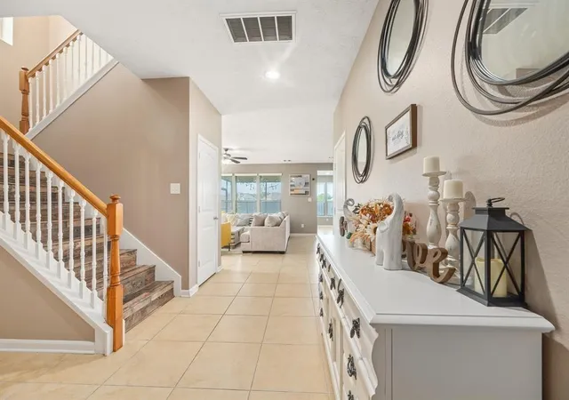 5th image of 16402 Williamstown Dr, Houston, TX 77084 | MLS# 16546690