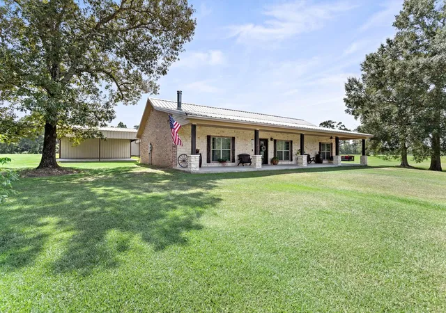 4th image of 18610 Fm 252, Kirbyville, TX 75956 | MLS# 64863659