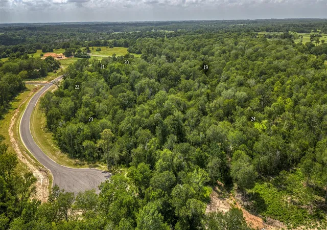 2nd image of 2 21 Millwood Trail, Brenham, TX 77833 | MLS# 4334683