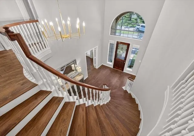 Photo 2 of Sale Pending at 202 W Larah Ln, Houston, TX 77094 | MLS# 41897295 | Listing updated on 2026-09-09