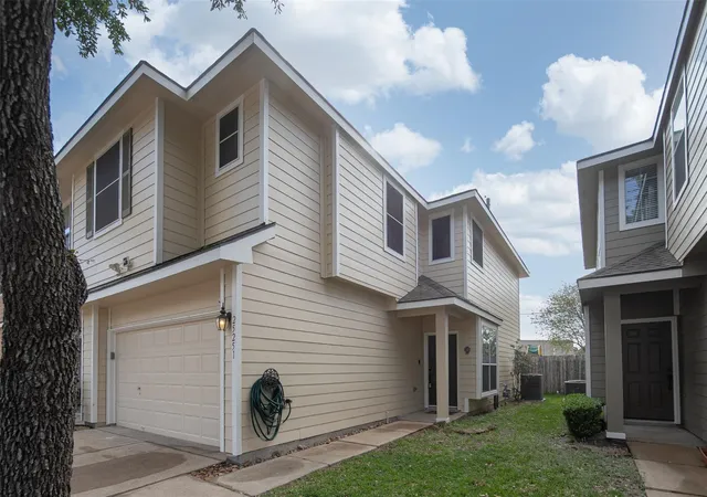 2nd image of 25251 Boulder Bend Ln, Katy, TX 77494 | MLS# 45132451