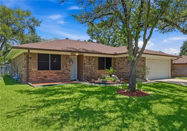 2nd image of 3807 Kelli Ln, Bryan, TX 77802 | MLS# 20678940