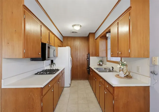 5th image of 3807 Kelli Ln, Bryan, TX 77802 | MLS# 20678940