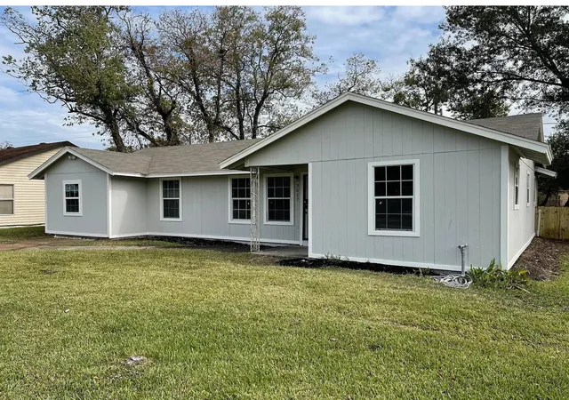 11th image of 7617 Jutland Rd, Houston, TX 77033 | MLS# 37499051