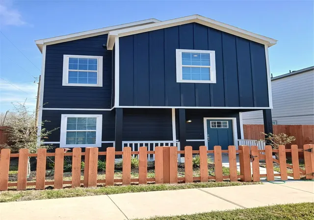 Photo 1 of Single family home for sale at 6403 Paris St, Houston, TX 77021 | MLS# 4519588 | Listing updated on 2026-09-14