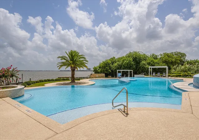 3rd image of 4821 E Nasa Pkwy #23E, Pasadena, TX 77586 | MLS# 24943899