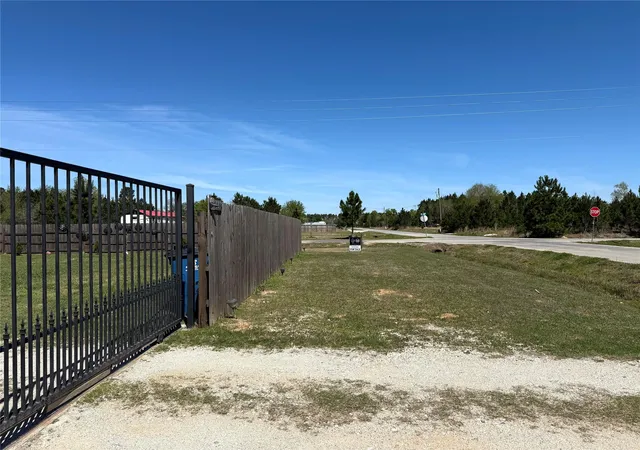 3rd image of 485 County Road 5006, Cleveland, TX 77327 | MLS# 5107285