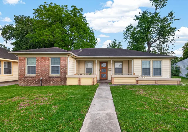 1st image of 3616 Eagle St, Houston, TX 77004 | MLS# 26675664