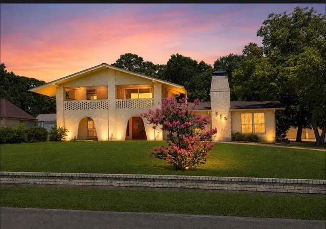 3rd image of 235 Lakeview Hbr, Onalaska, TX 77360 | MLS# 32958041