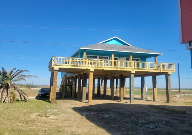 Homes for sale in Surfside Beach, TX | 4824 Bluewater, Surfside Beach, TX 77541 | MLS# 66149591