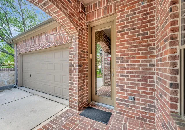 4th image of 17303 Pipestone Point Ct, Humble, TX 77346 | MLS# 41005834