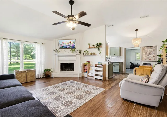 Photo 4 of Sale Pending at 7477 Hidden Acres Dr, Cleveland, TX 77328 | MLS# 38547742 | Listing updated on 2026-09-14