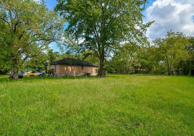 Photo 3 of Land for sale at 4602 Kress St, Houston, TX 77026 | MLS# 60934158 | Listing updated on 2025-11-07