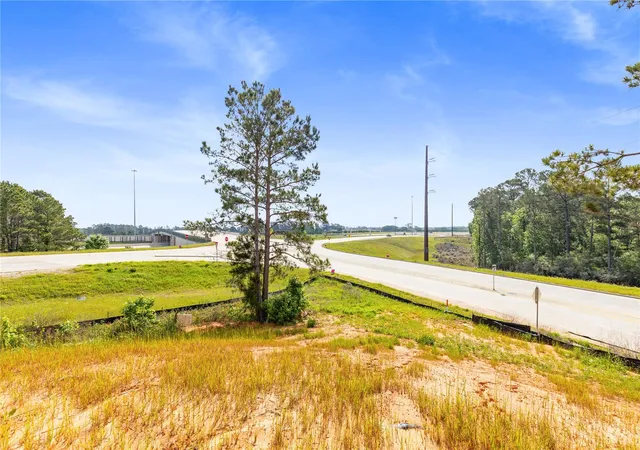 Photo 8 of Land for sale at Tbd Ih 45 S Lot 4, Huntsville, TX 77340 | MLS# 78748748 | Listing updated on 2026-08-24