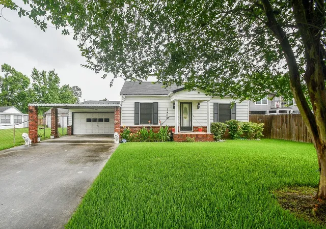 Homes for sale in Houston, TX | 7409 S Hall St S, Houston, TX 77028 | MLS# 93236677