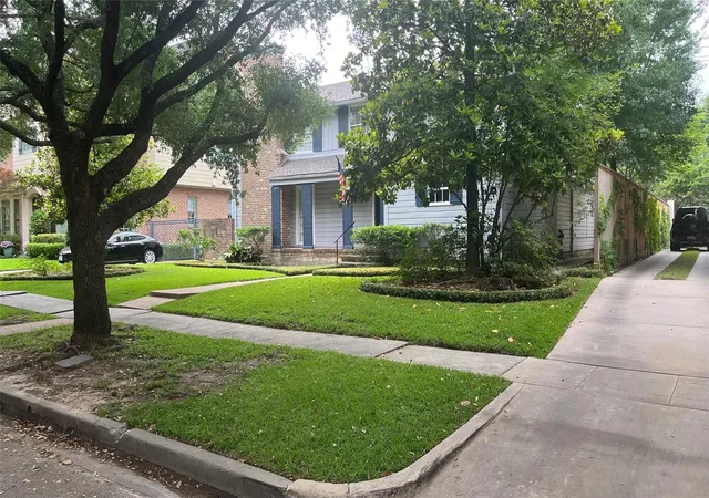 5th image of 3807 Olympia Dr, Houston, TX 77019 | MLS# 33804568