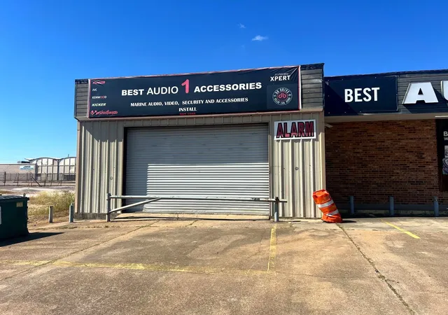 3rd image of 710 Interstate 10 S, Beaumont, TX 77707 | MLS# 7946209
