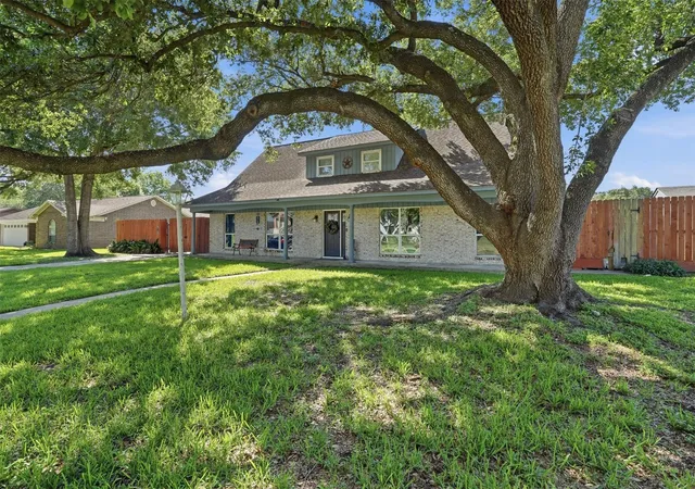 2nd image of 15721 Juneau Ln, Jersey Village, TX 77040 | MLS# 90357627