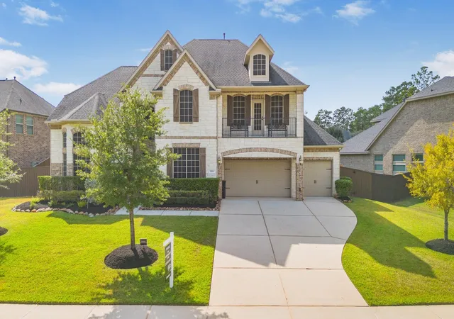 Photo 3 of Single family home for sale at 1026 Pleasant Pines Ln, Pinehurst, TX 77362 | MLS# 54265115 | Listing updated on 2026-07-19