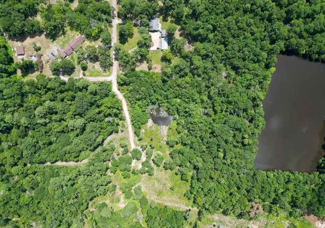 Photo 2 of Land for sale at 215 Garden W Rd, Conroe, TX 77304 | MLS# 2522140 | Listing updated on 2026-07-17