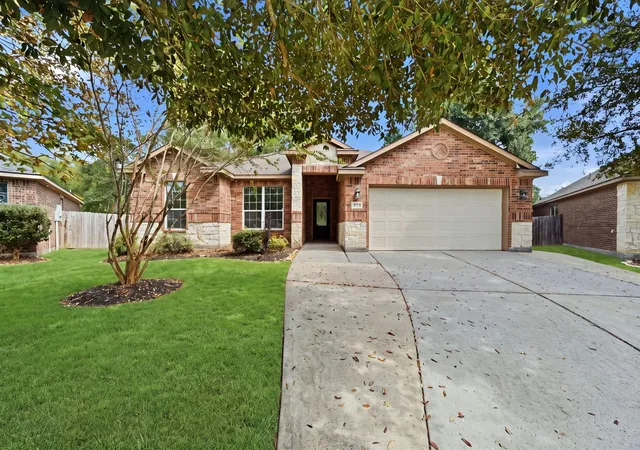 Photo 3 of Single family home for sale at 973 Wannan Ln, Conroe, TX 77301 | MLS# 50746263 | Listing updated on 2026-08-27