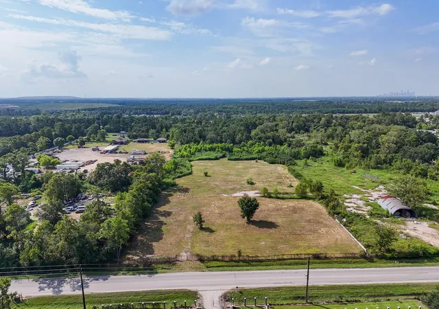 Photo 1 of Land for sale at 7818 E Mount Houston Rd, Houston, TX 77050 | MLS# 12144043 | Listing updated on 2026-09-03
