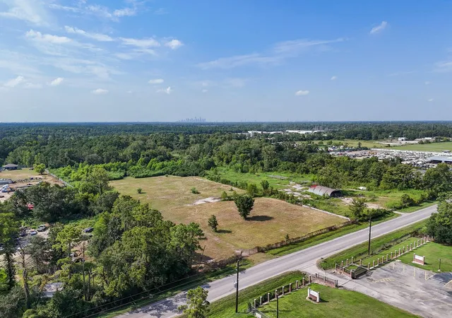 Photo 2 of Land for sale at 7818 E Mount Houston Rd, Houston, TX 77050 | MLS# 12144043 | Listing updated on 2026-09-03