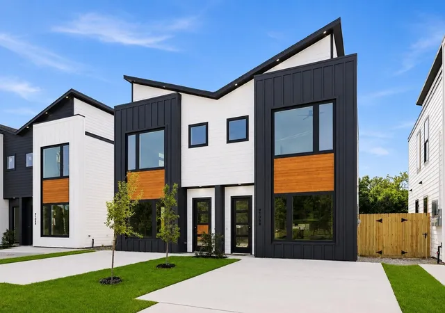 3rd image of 9106 Coffee St, Houston, TX 77033