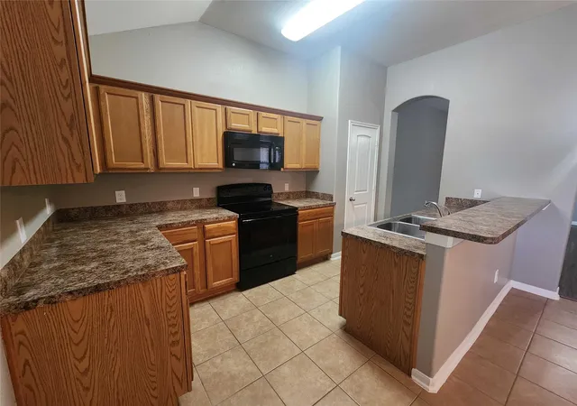 Photo 3 of Single family home for sale at 13560 Lake Breeze Ln, Willis, TX 77318 | MLS# 64893934 | Listing updated on 2026-10-01