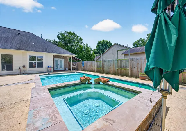 Photo 3 of Single family home for sale at 31115 Stella Ln, Tomball, TX 77375 | MLS# 56305209 | Listing updated on 2026-09-25
