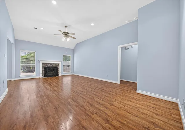 Photo 4 of Single family home for sale at 31115 Stella Ln, Tomball, TX 77375 | MLS# 56305209 | Listing updated on 2026-09-25