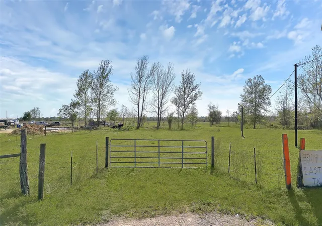 17th image of 9309 Cr 264 Rd, East Bernard, TX 77435 | MLS# 36567484