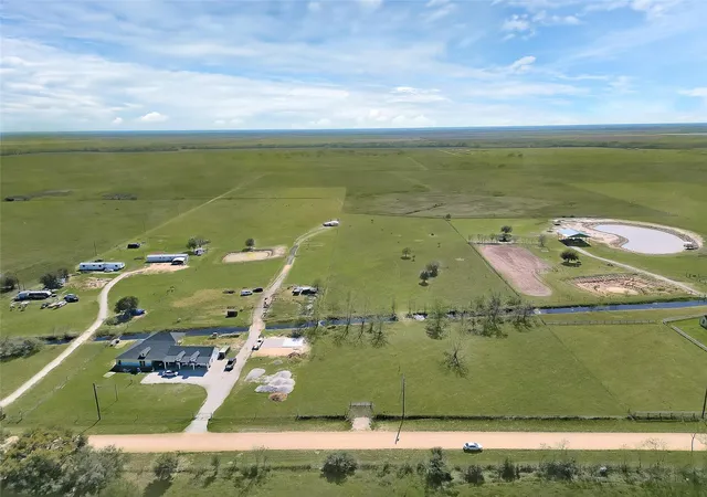 2nd image of 9309 Cr 264 Rd, East Bernard, TX 77435 | MLS# 36567484